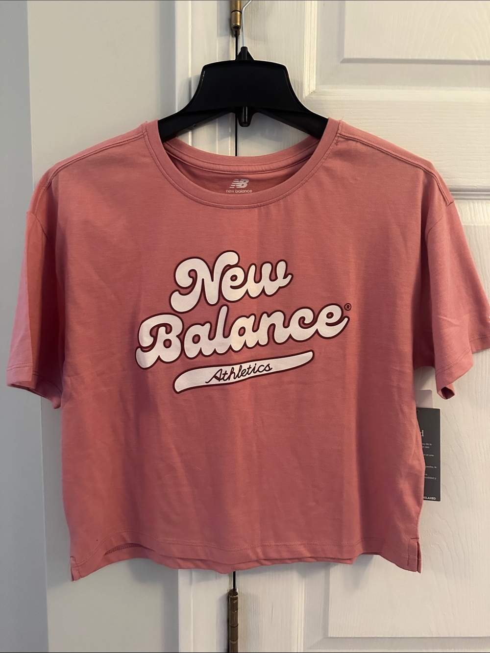 New Balance Rose Pink Logo Crop Top- Fits Women’s Small- NWT!
